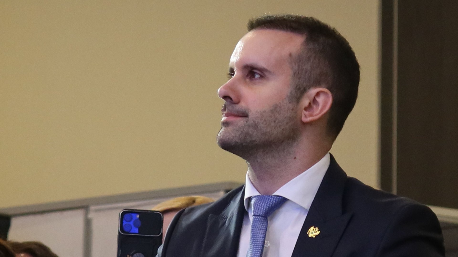 Porasli smo k'o Burdž Kalifa, samo fali temelj