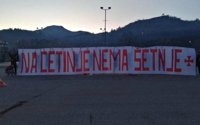 Litija SPC najavljena i u Prijestonici, Cetinjani odgovorili transparentom