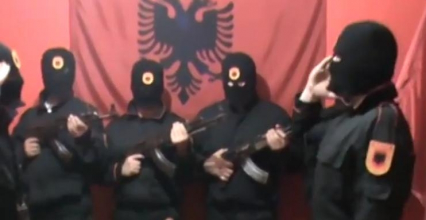 Albanski ekstremisti naoružani zaprijetili: Priština da odustane od razmjene teritorija