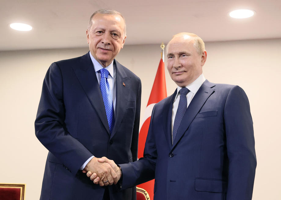 Putin i Erdogan dogovorili da se dio gasa plaća u rubljama