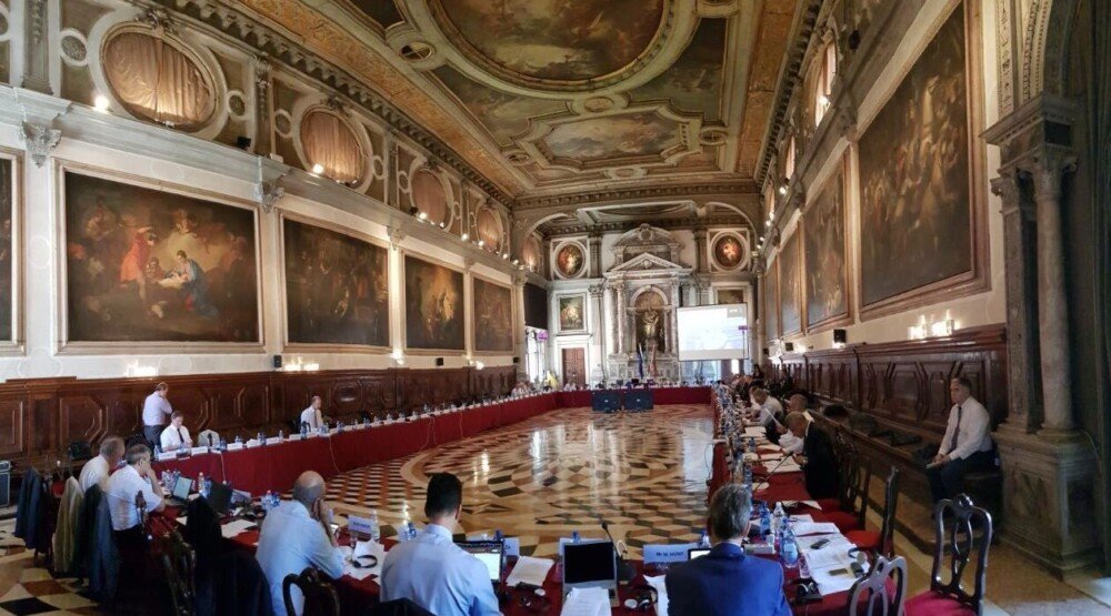 Venecijanska komisija danas o kršenju Ustava i Nacrtu zakona o Vladi
