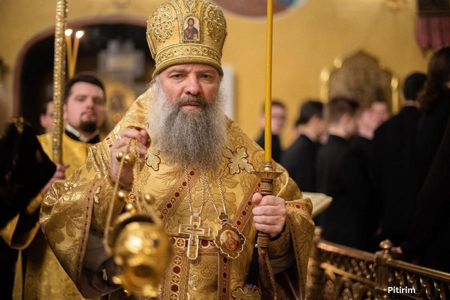 Vikar patrijarha Ruske crkve: Zarazio sam se koronom u crkvi tokom službe!