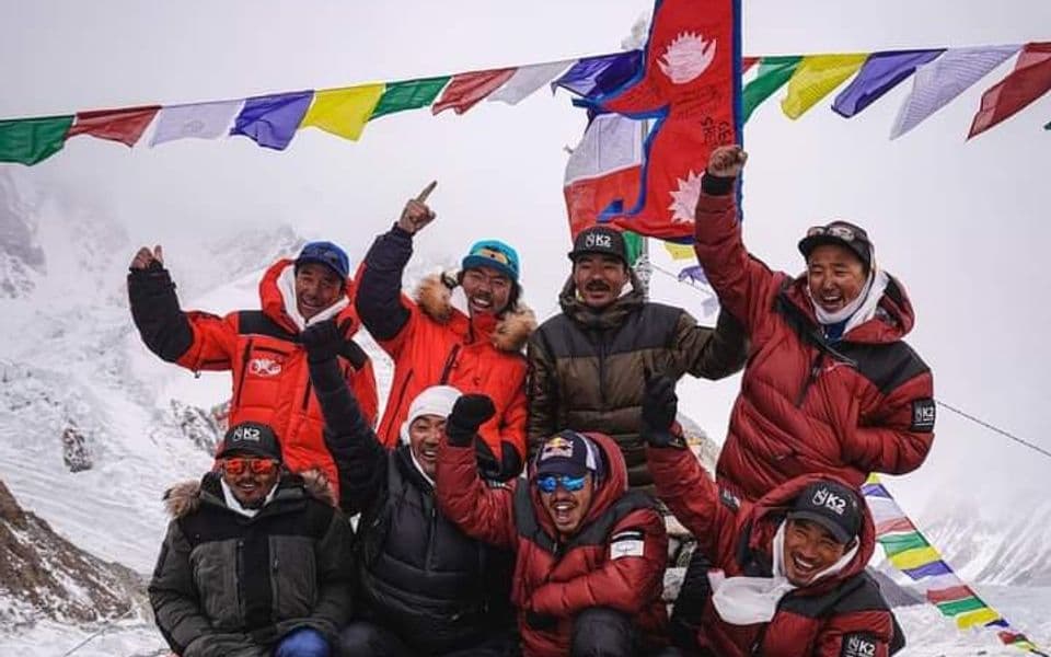 Nepalski planinari ušli u istoriju: Usred zime osvojili K2, drugi najviši vrh na svijetu