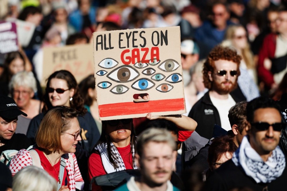 Desetine hiljada demonstranata u Berlinu pokazalo solidarnost sa Palestincima u Gazi