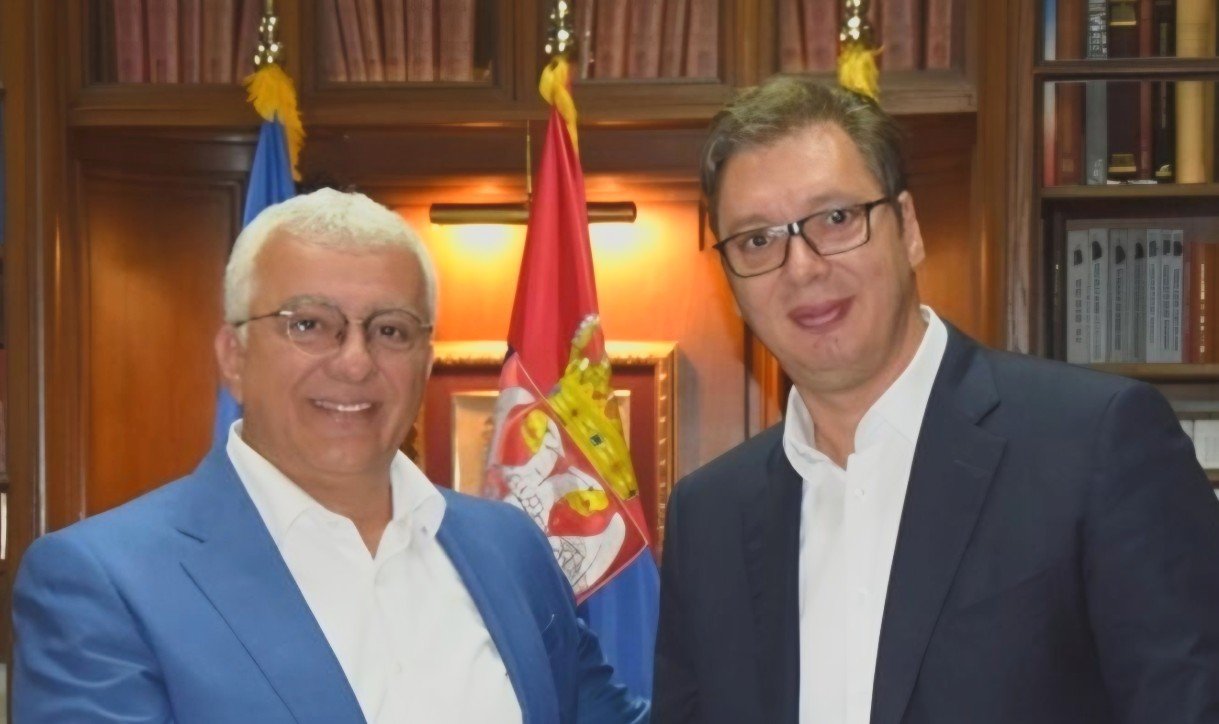 Mandić: Vučić ne bi prekinuo izuzetno važnu diplomatsku misiju bez ozbiljnog zdravstvenog razloga
