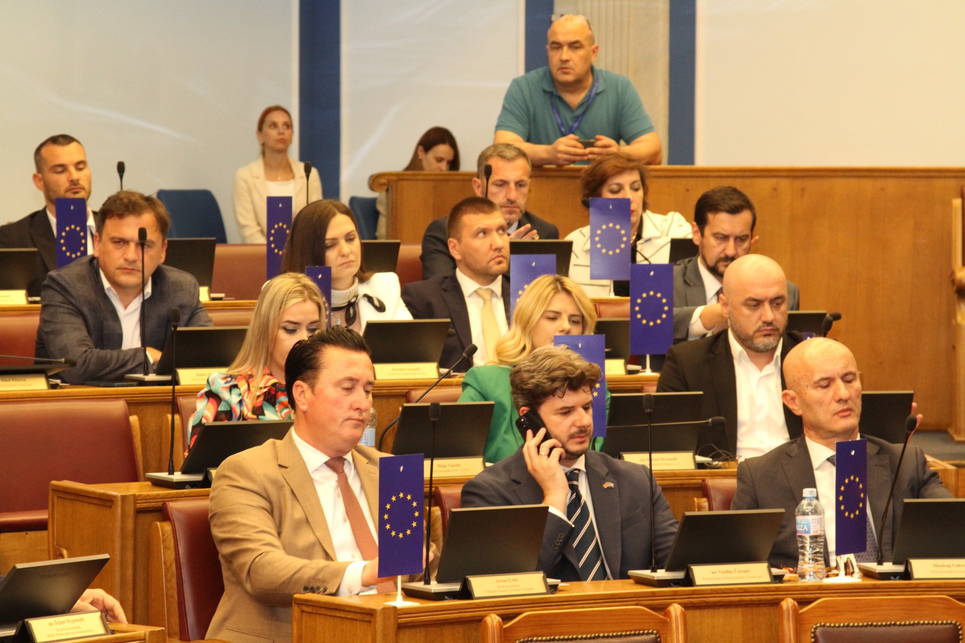GI 21. maj: Biće kasno kada PES shvati da je EU iluzija ukoliko se oslanja na savezništvo sa Vučićevim, Porfirijevim i Putinovim falangama