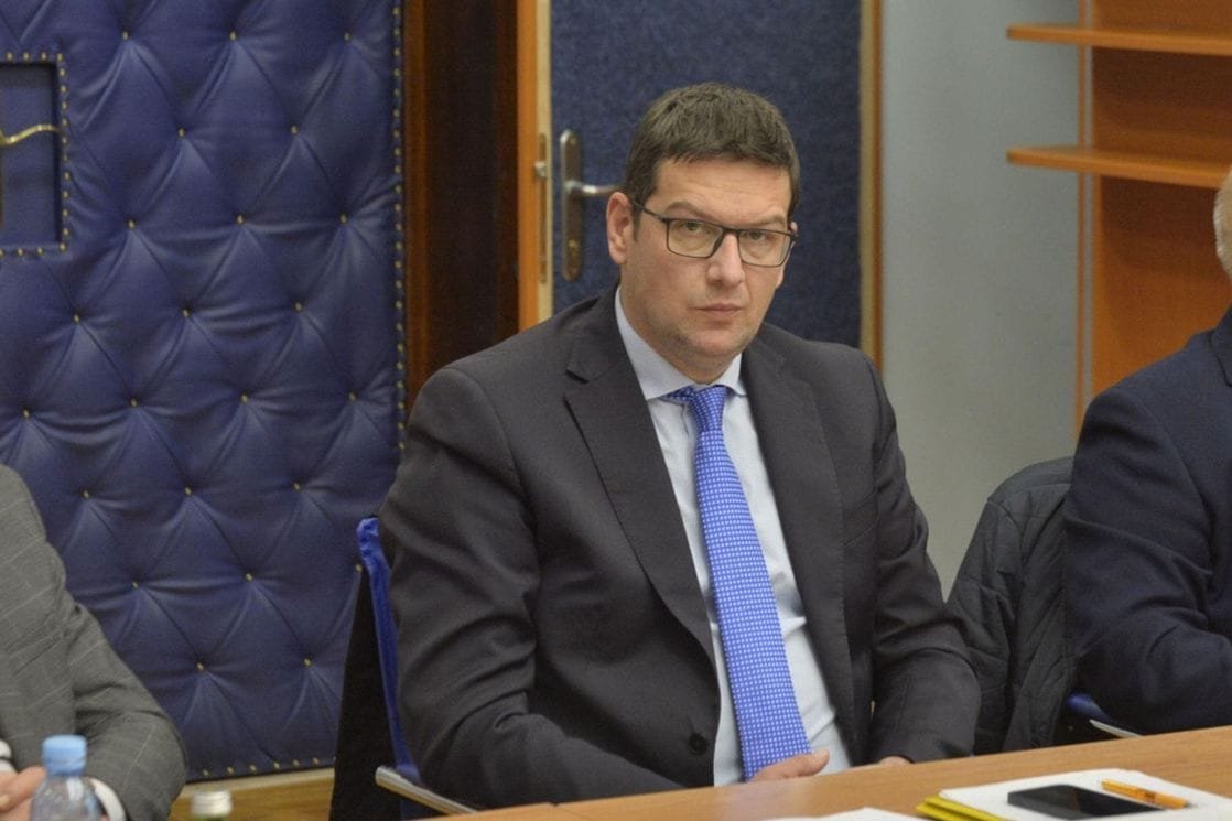 Smijenjen direktor AZLP-a Ivan Medojević