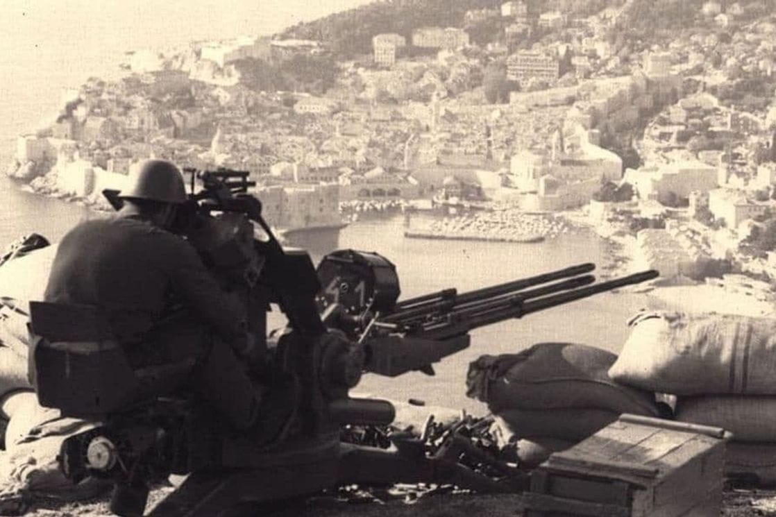 Tri decenije nakon granatiranja Dubrovnika krajnje je vrijeme za odgovorno suočavanje sa prošlošću
