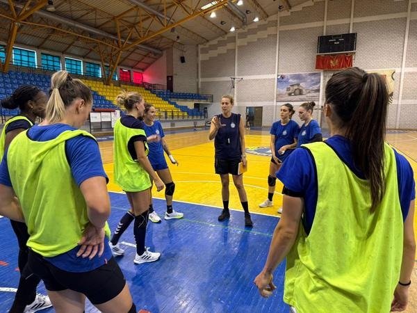 Rukometašice Budućnosti u sjajnim uslovima pripremaju se za novu sezonu