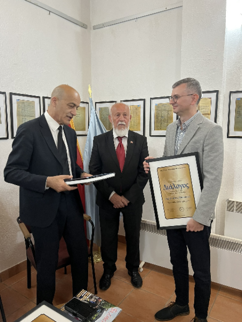Mirzi Mahmutoviću dodijeljena regionalna nagrada „Dialogos“ za izuzetno dostignuće u oblasti teorije i kulture medija