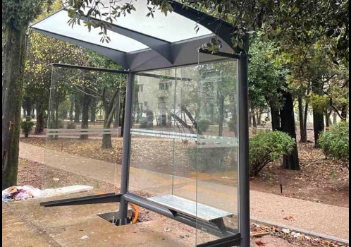 Vuković: Počela ugradnja novih autobuskih stajališta