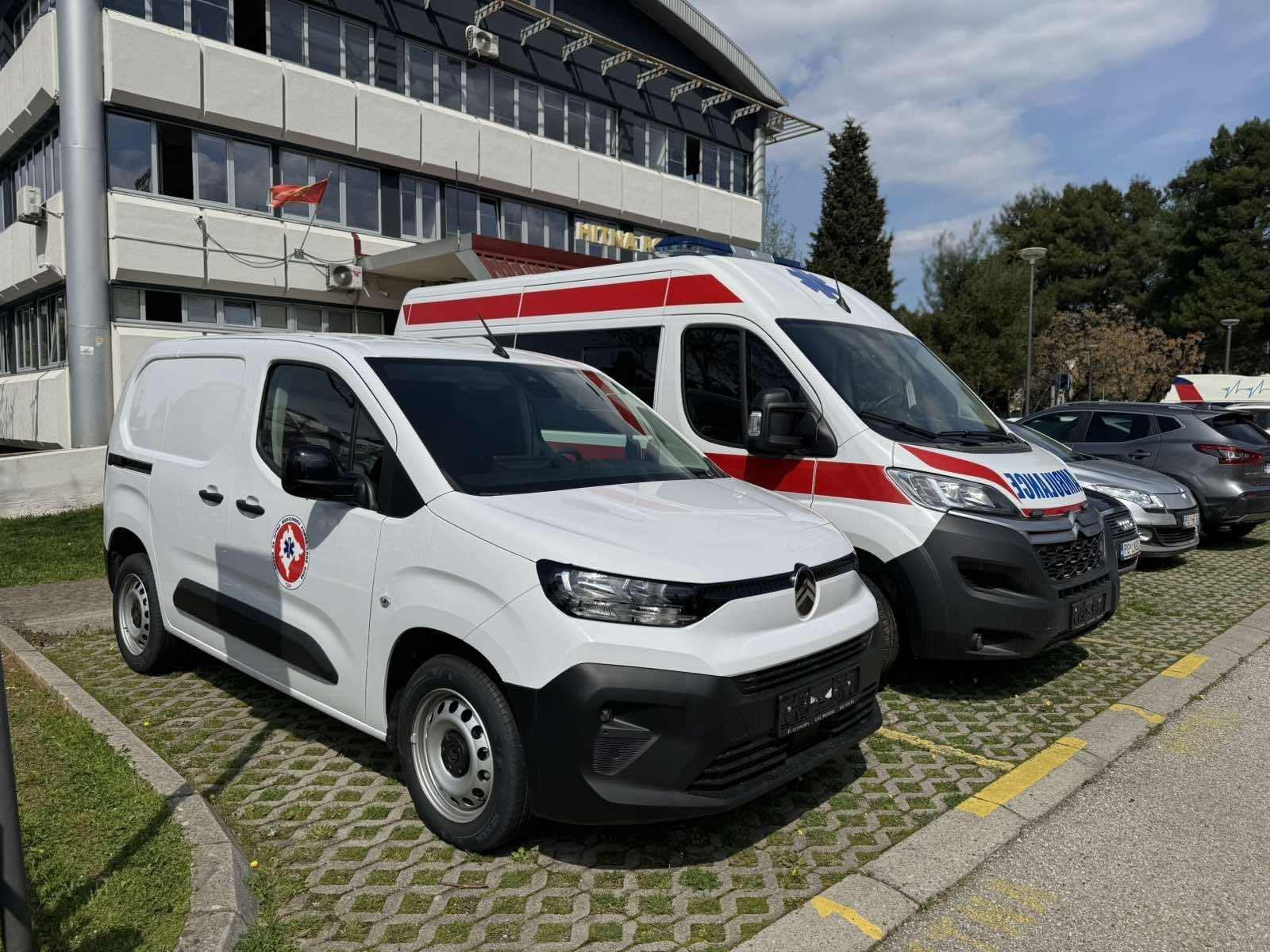 Uhapšena predsjednica sindikata Hitne, osumnjičena da je sa zamjenikom oštetila Zavod preko 170.000 eura