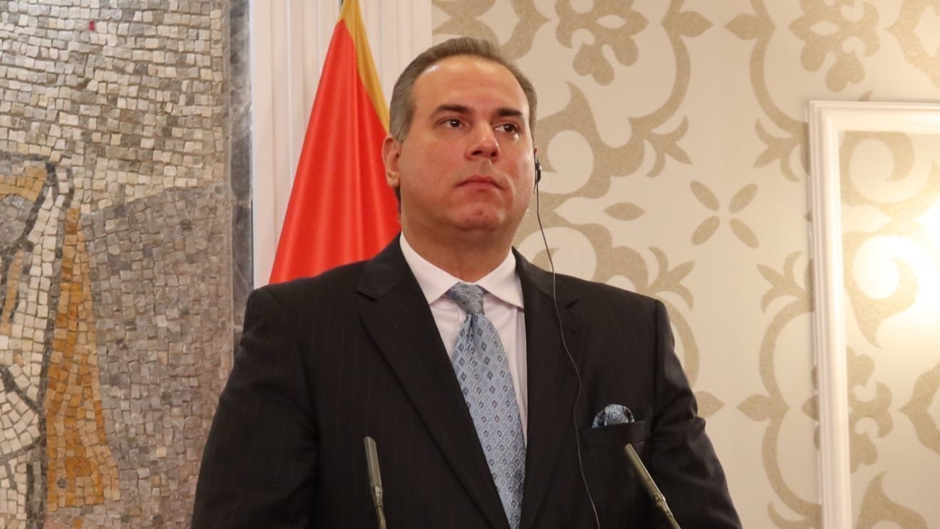 Ivanović: Ne živi se od statusa države predvodnice EU integracija, Albanija nije konkurent