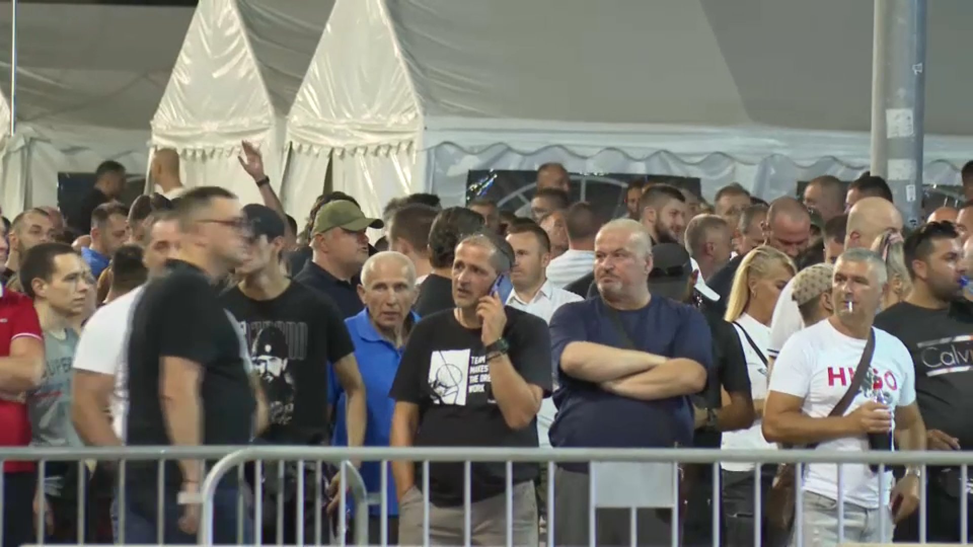 KRIK objavio bazu istaknutih ćacija: Osobe sa kriminalnim dosijeima iskazuju lojalnost Vučiću i SNS-u