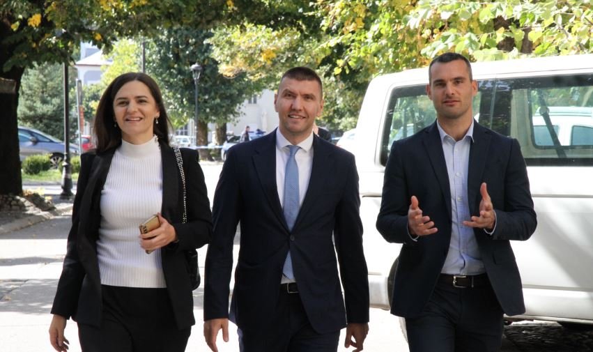 PES predao u proceduru predlog zakona za smanjenje budžetskih sredstava političkim subjektima - URA da obezbijedi podršku opozicije kako bi bili uvećani dječiji dodaci