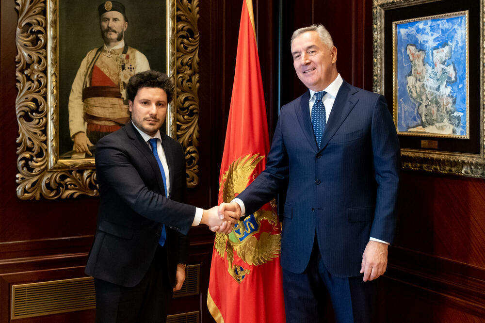 Đukanović i Abazović: Ugovor sa SPC predstaviti stručnoj javnosti i dodatno provjeriti usaglašenost sa pravnim sistemom CG