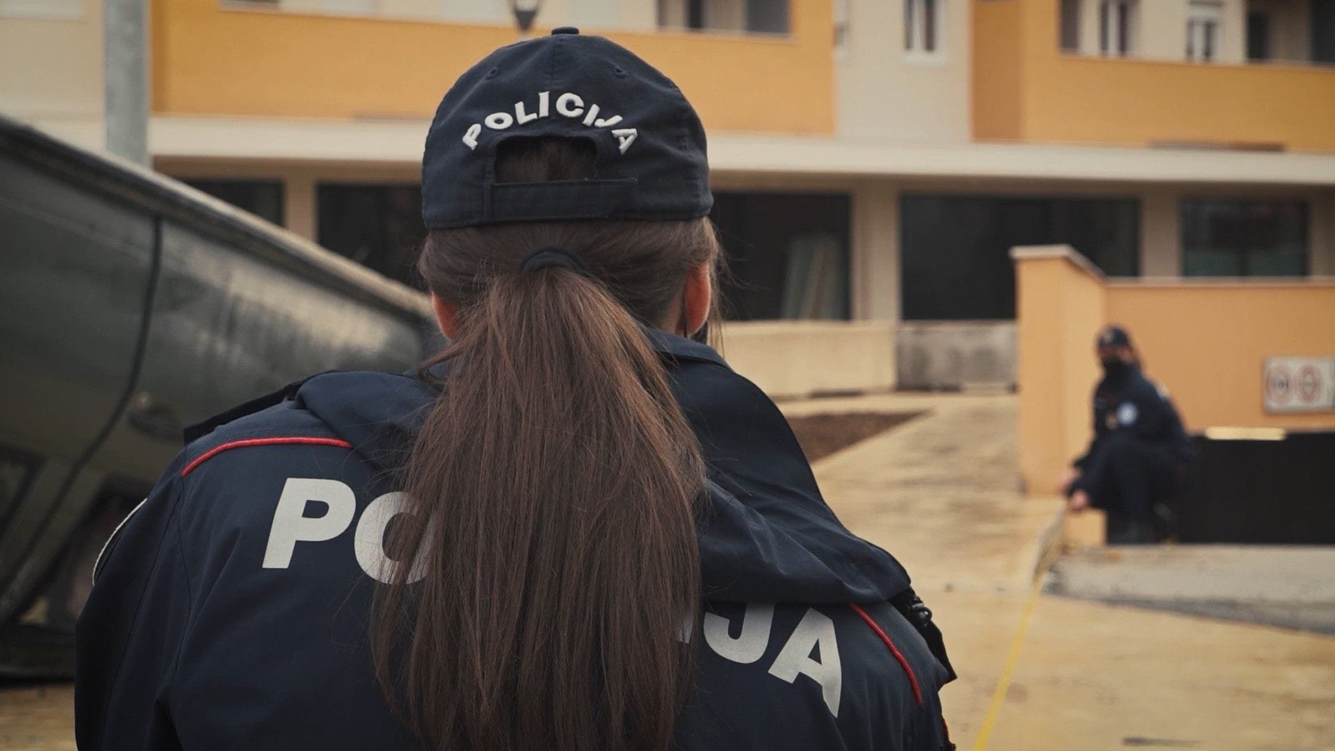 Policija u Pljevljima pretresom stana pronašla pola kilograma marihuane  namijenjene uličnoj prodaji