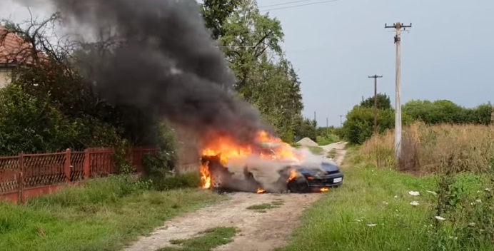 Nije prošao tehnički: Još jedno paljenje vozila u Srbiji