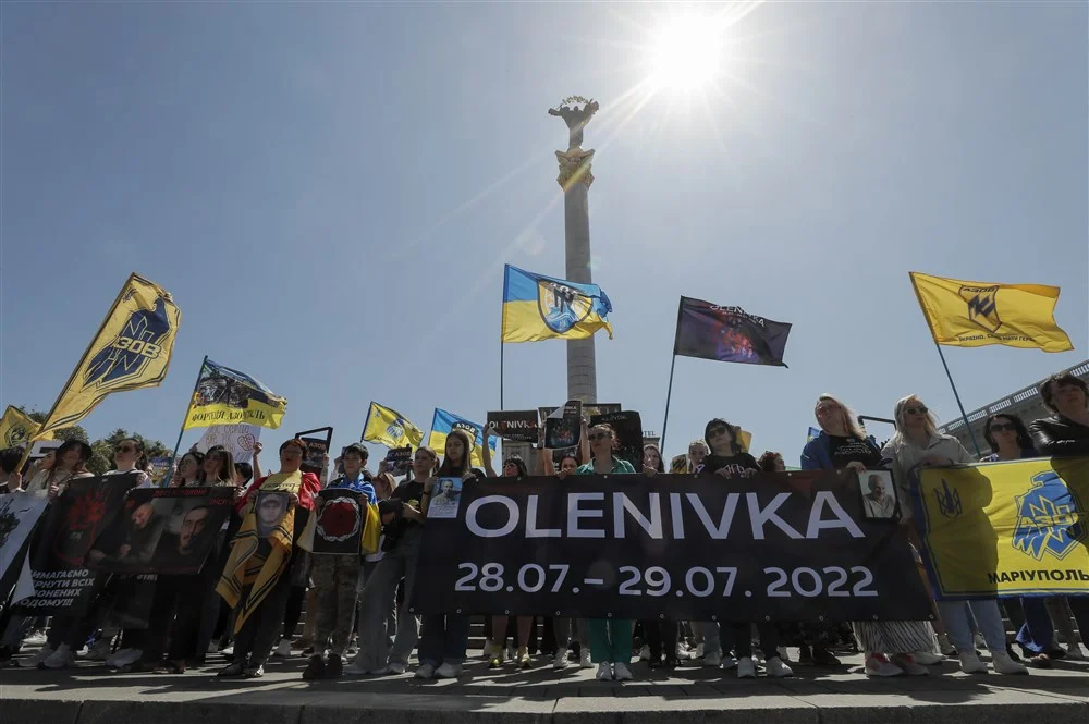 Kome smeta poklič "Slava Ukrajini"