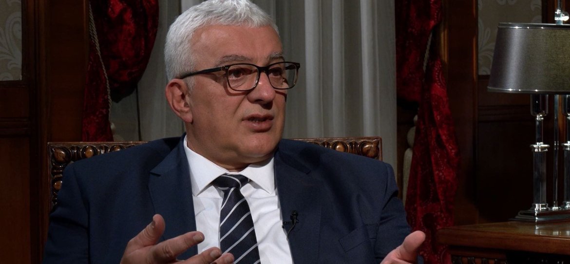 Mandić čestitao Fon der Lajen reizbor na funkciju predsjednice EK