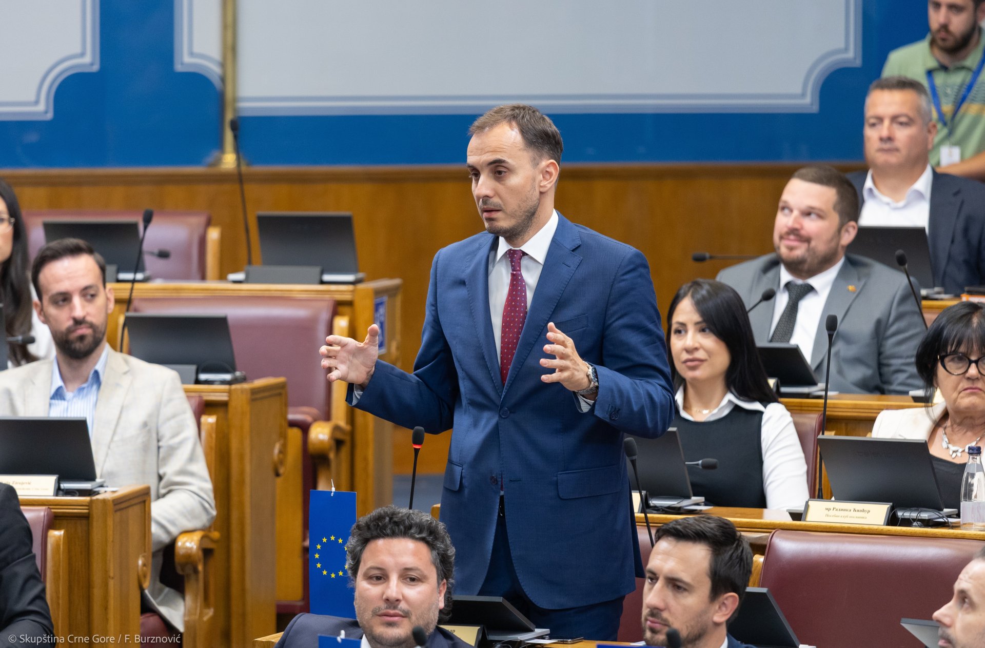 Konatar: Vlada uz kršenje zakona predlaže Budžet manji 250 miliona - imaćemo krpljenje rupa i troškova