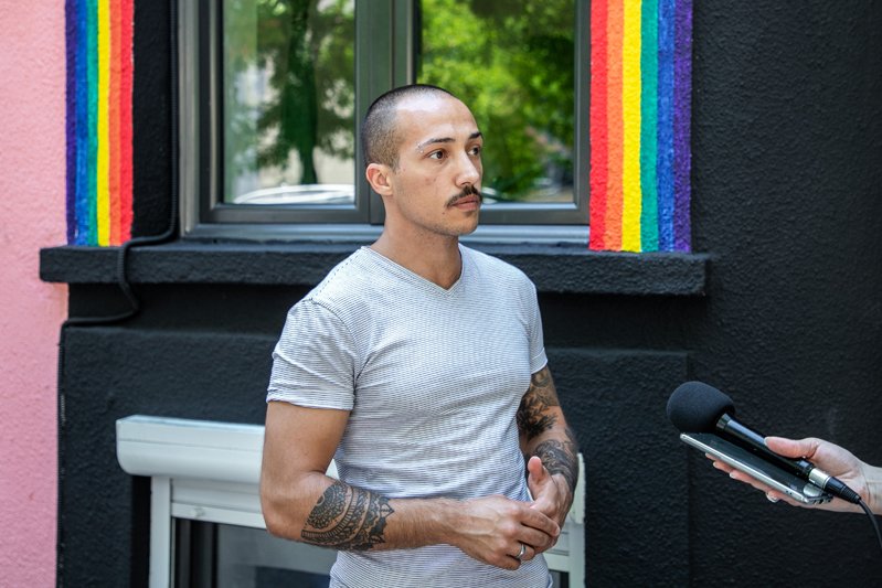 Ulićević: Građanin misli da sam mu ja problem, veći nego račun za struju i korupcija, dok za govor mržnje, koji smo normalizovali, najmanje odgovaraju oni koji ga promovišu