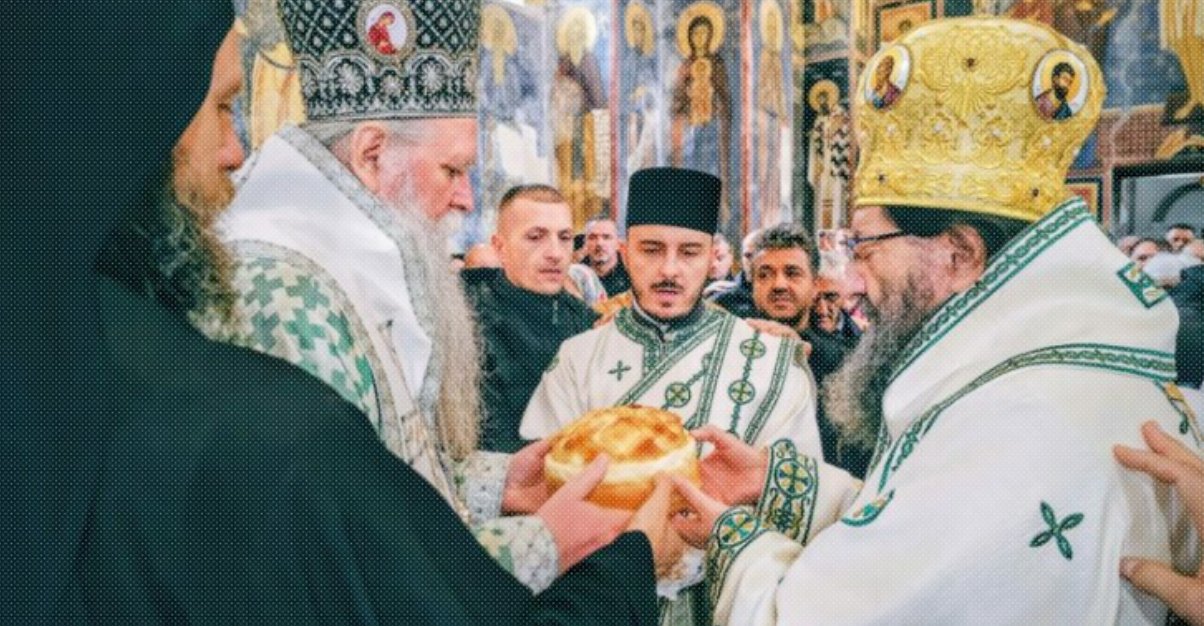 Metodije hitno pozvan u Srbiju da progoni anti-Vučić mitropolita