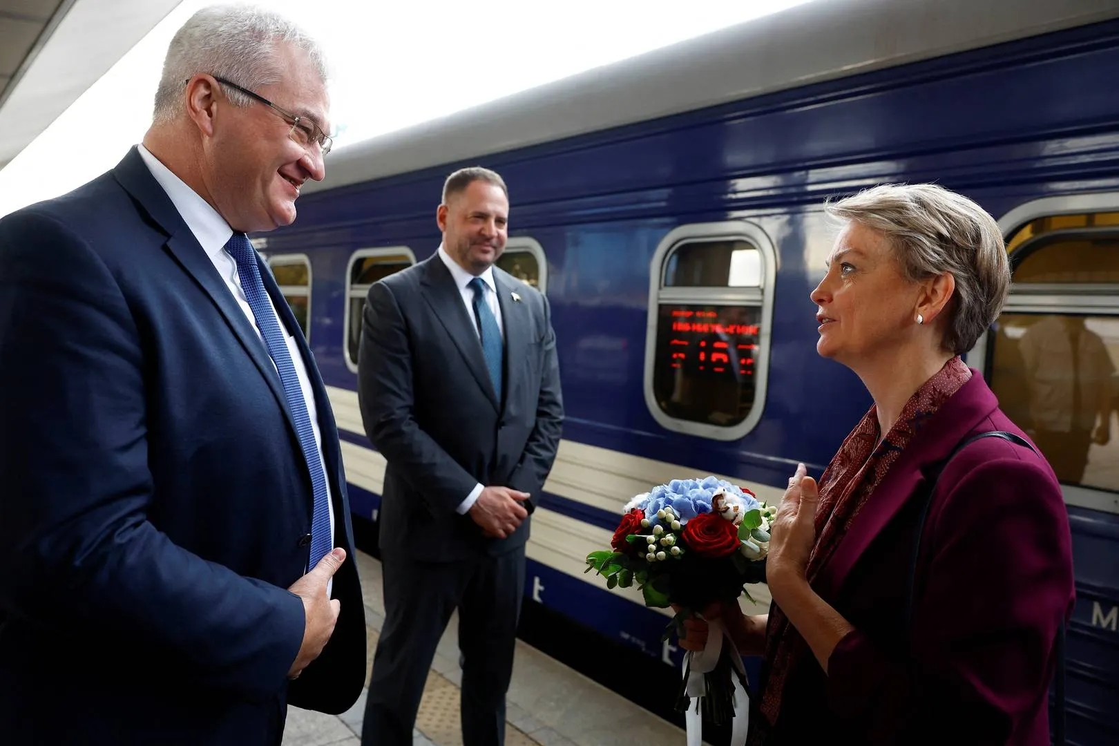 Velika Britanija uvodi nove sankcije Rusiji usmjerene na flotu u sjenci i dobavljače oružja