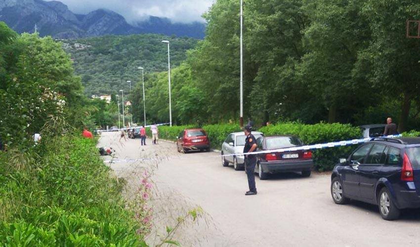 Detalji likvidacije u Baru: Dva pištolja, zapaljen audi i ukradene tablice