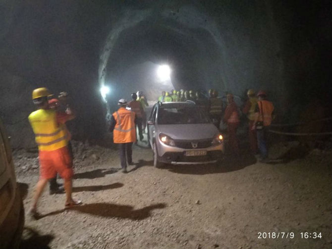 Pogledajte fotografije: Probijen Vjeternik, najduži tunel na autoputu