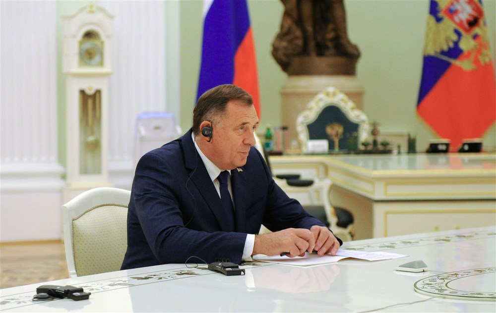 Književni genije Milorad Dodik promovisao pet knjiga