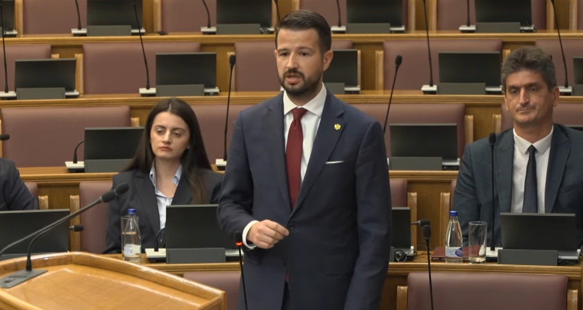 UŽIVO Milatović: Veting treba sprovesti u Skupštini i Vladi, iza određenih poslanika se krije imovina klanova