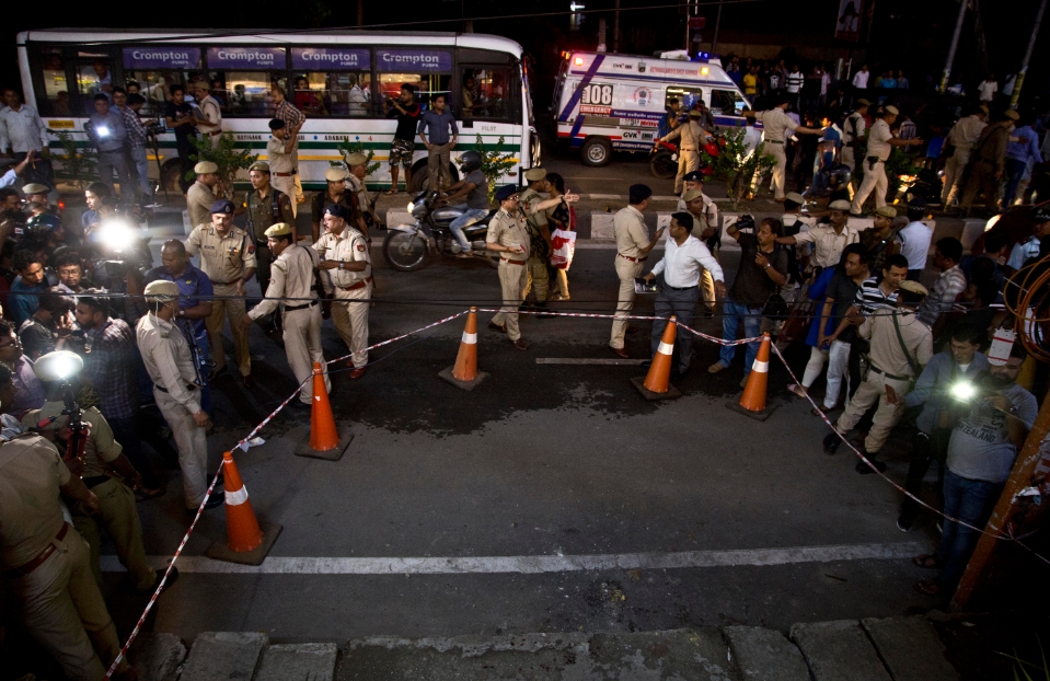 Deset povrijeđenih u bombaškom napadu pobunjenika u Indiji