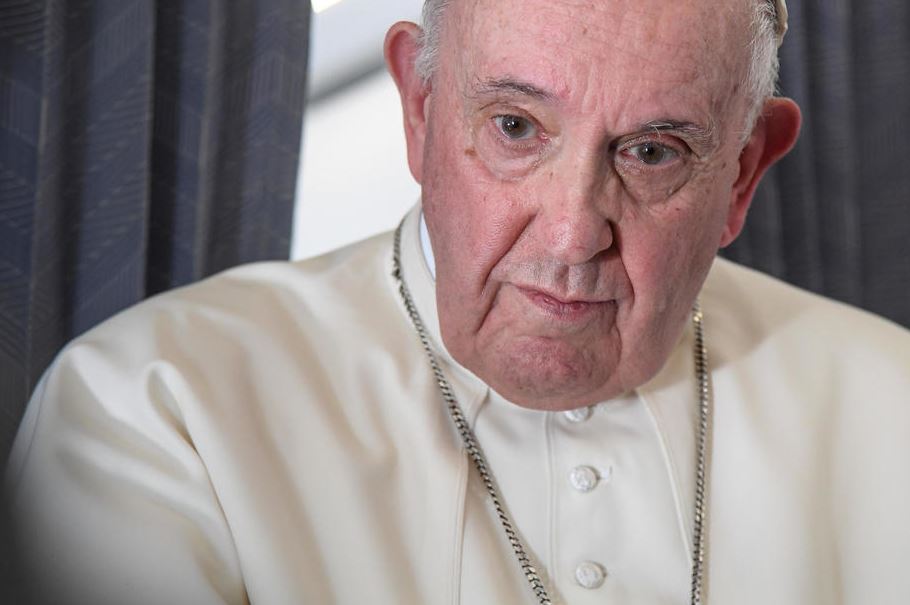 Papa pozvao na dijalog za rješenje tenzija oko Ukrajine