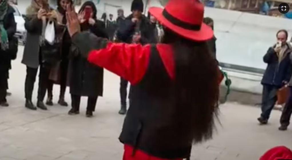 Dvije Iranke uhapšene zbog plesa na trgu u Teheranu