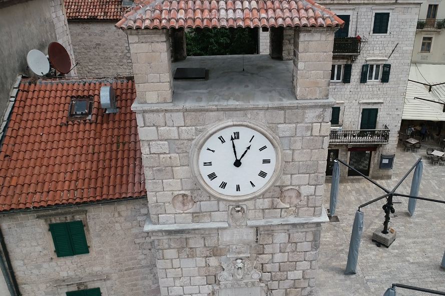 Završena rekonstrukcija kotorskog gradskog sata: Pothodnik gotov do 13. jula