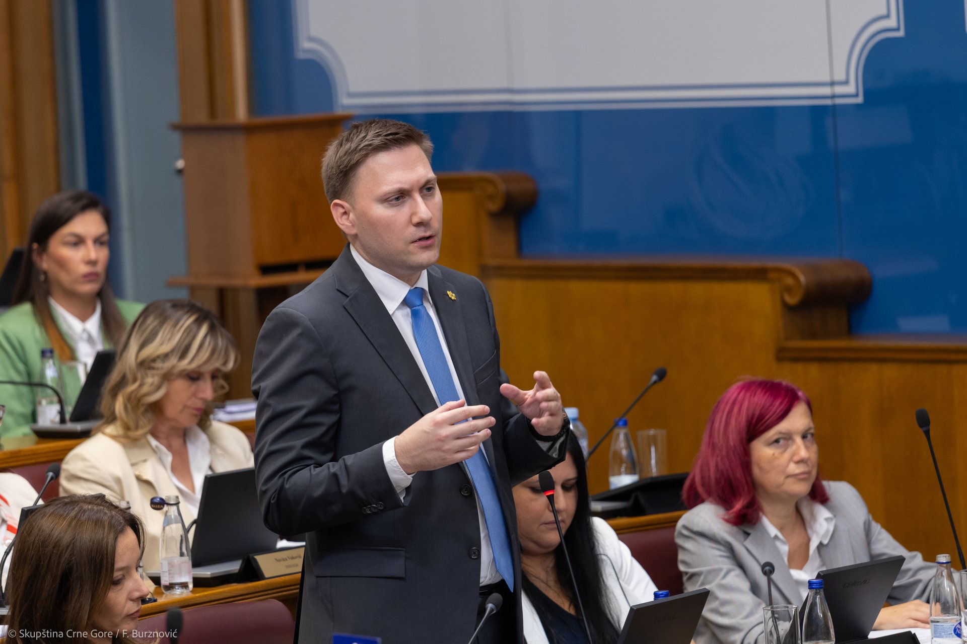 Usvojen Zakon o zdravstvenoj zaštiti; Šimun: Početak nove ere u crnogorskom zdravstvu