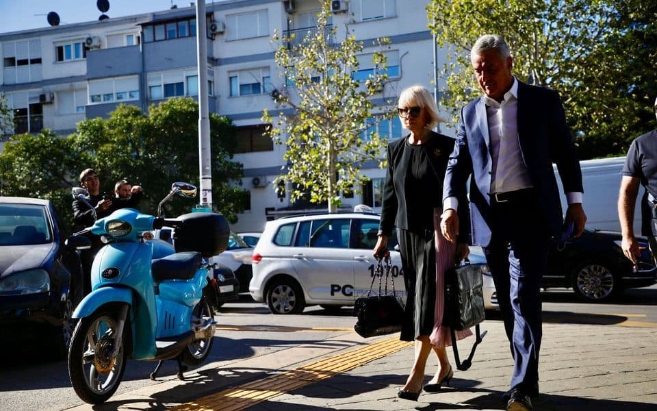 Đukanović stigao u Osnovni sud, u toku saslušanje u sporu sa ASK-om