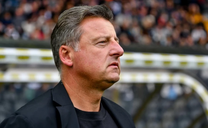 Poraz Atalante, Krstović igrao pola sata