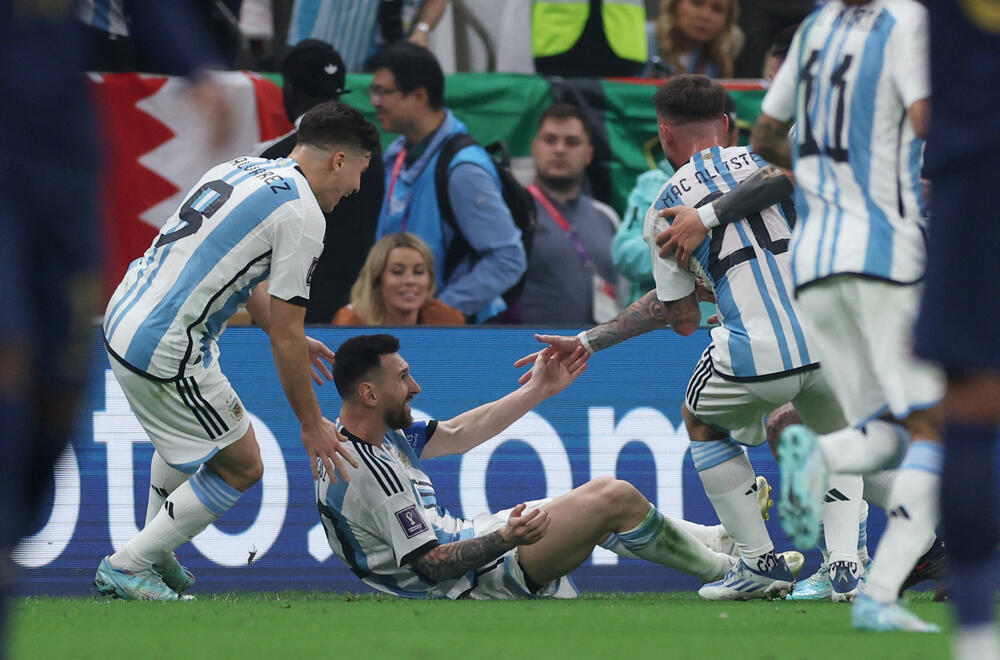 Mesi je na krovu svijeta! Argentina u spektakularnom finalu sa Francuskom osvojila "boginju" nakon penala!