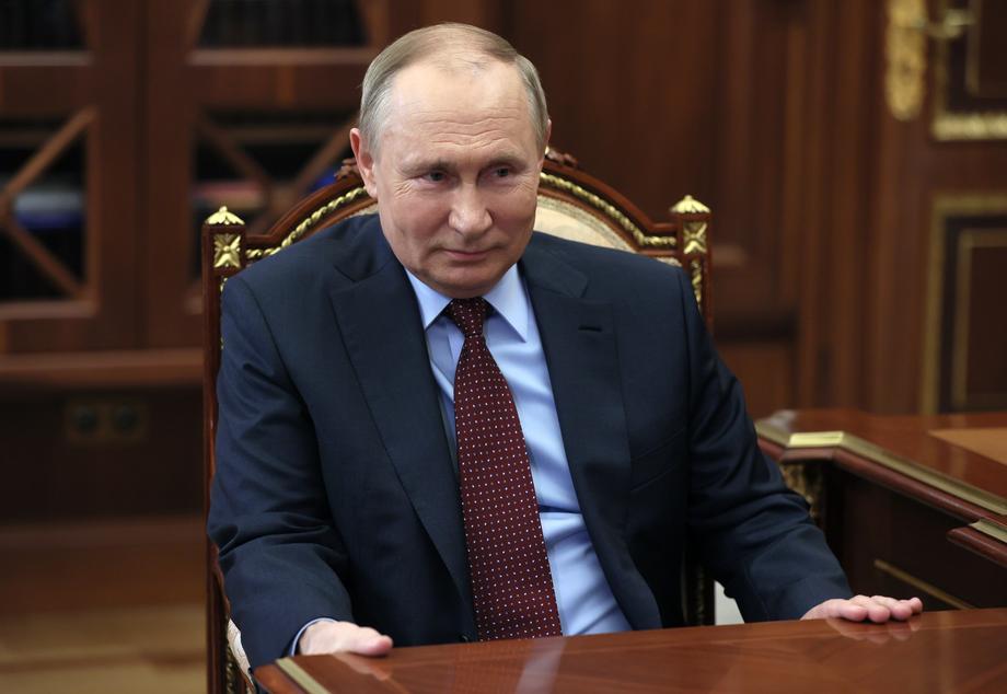 Spekulacije o Putinovom zdravlju: Medije intrigira hod predsjednika Rusije