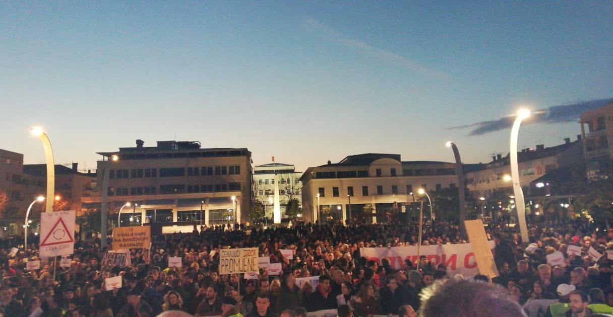 Organizatori protesta: Da sve protekne mirno, radikalizacija bi vodila do radikalnih posljedica