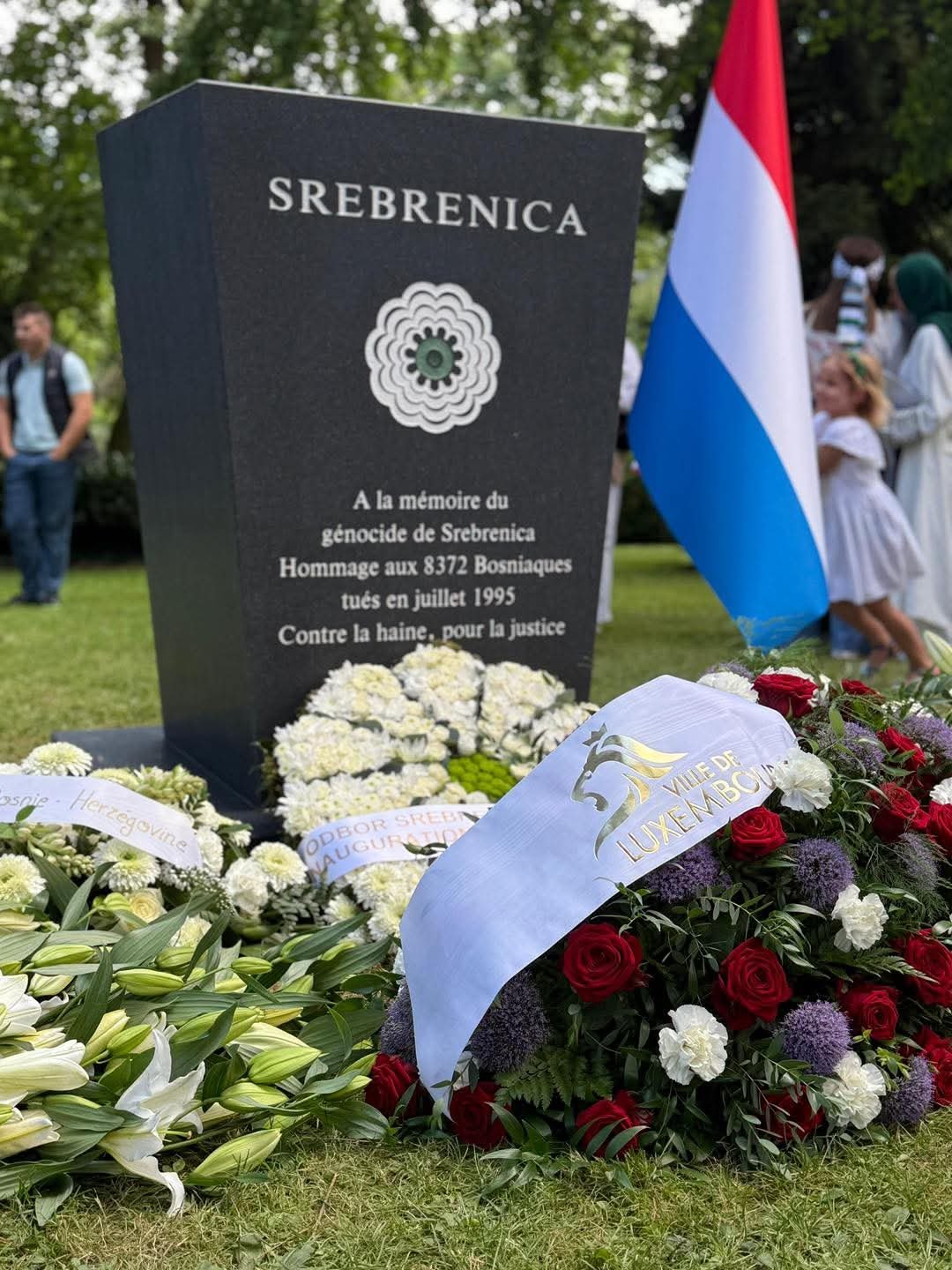 U Luksemburgu otkriven spomenik žrtvama genocida u Srebrenici