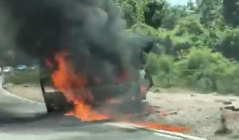 Zapalio se automobil na Brajićima