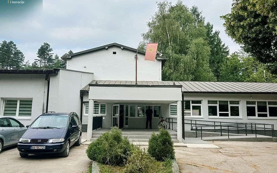 MPNI: Preko milion eura za rekonstrukciju SMŠ „Vukadin Vukadinović“ u Beranama