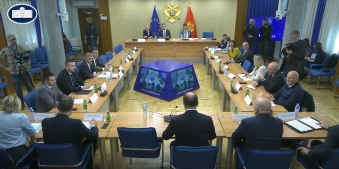Đeljošaj na saslušanju o cijenama u marketima: Da utičemo na smanjenje cijena, ali da ne ugrozimo ni privredu, ni državni budžet