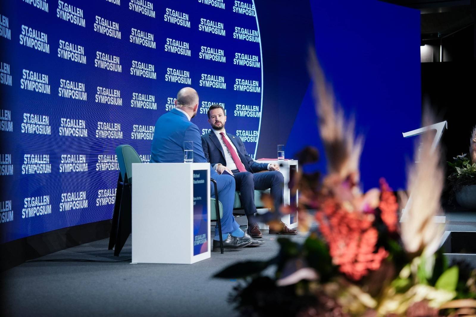 Milatović na simpozijumu St. Gallen: Promjene globalne moći oblikuju novu ulogu ZB i CG