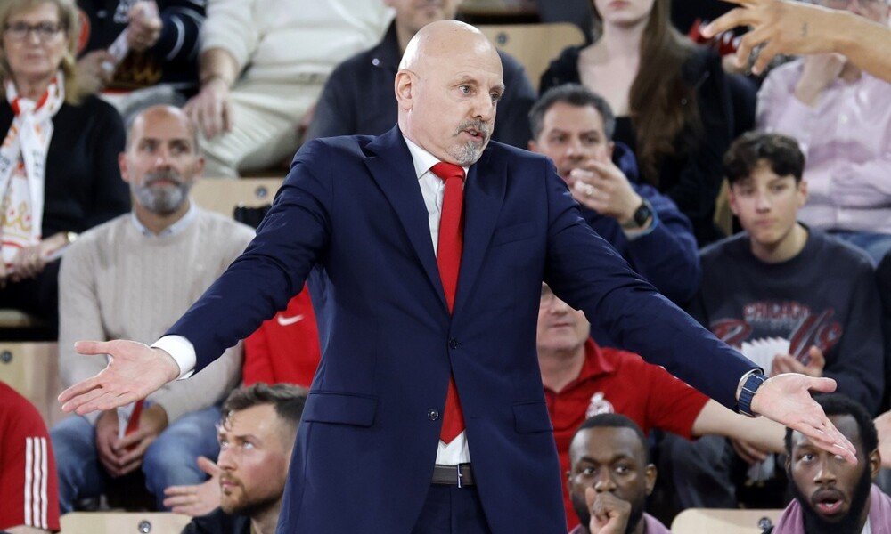 Obradović ponovo na klupi Zvezde