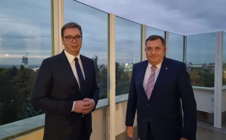 Počeo sastanak Dodika i Vučića