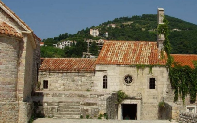 "Budva grad teatar": Koncert Le Rose del Mediterraneo u crkvi Santa Maria